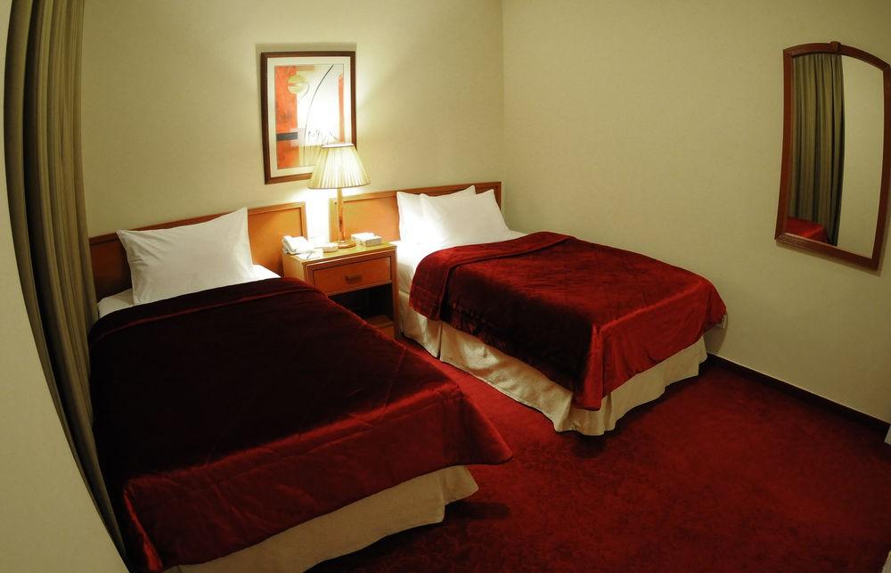 Coral Beirut Al Hamra Hotel Eksteriør bilde