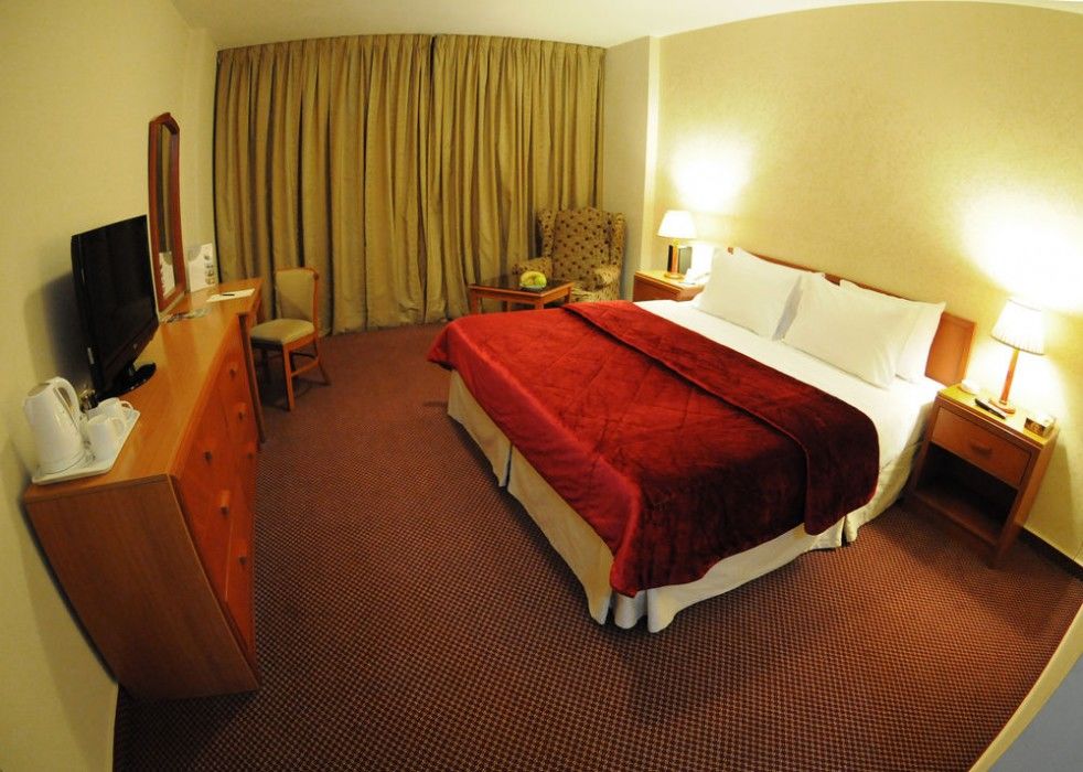 Coral Beirut Al Hamra Hotel Eksteriør bilde