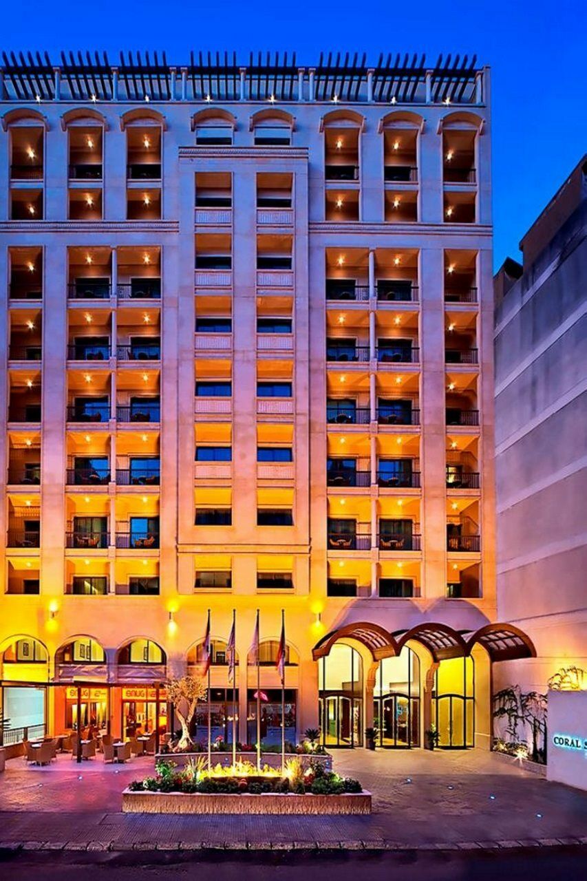 Coral Beirut Al Hamra Hotel Eksteriør bilde